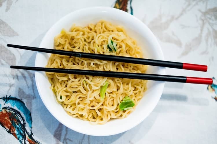How to Make Top Ramen Noodles in the Microwave? Simple Recipe