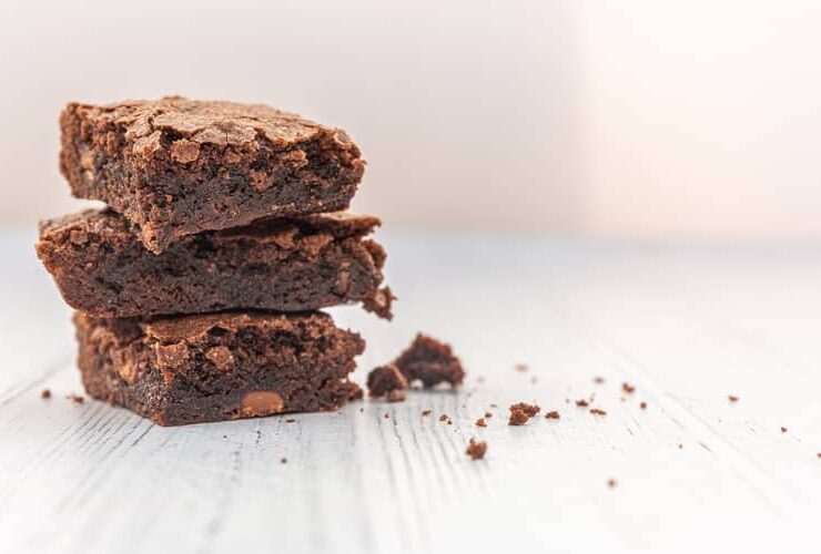 Can You Make Box Brownies Without Eggs? 5 Substitutes!