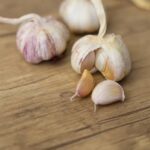 How Many Tablespoons Is 3 And 4 Cloves Of Garlic? Answered!