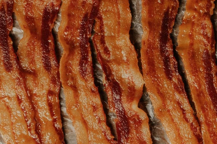 How Long to Bake Bacon at 400 Degrees? Delicious Recipe!