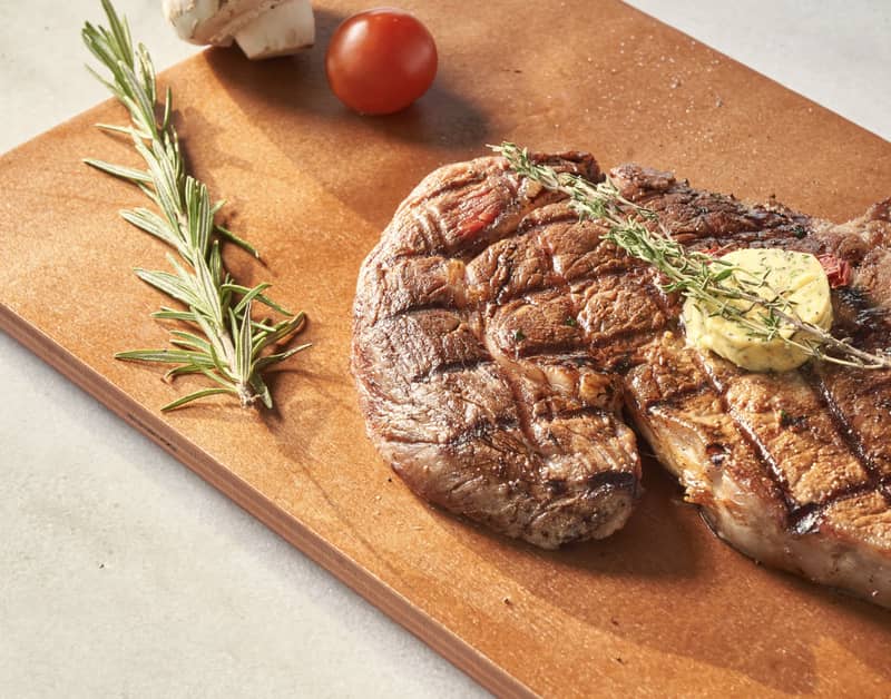 How Long to Grill Steak at 350? Easy To Follow Recipe!