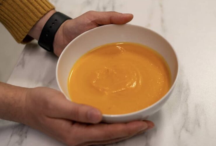 4 Ingredient Potato Soup: Easy Recipe in 25 Minutes!