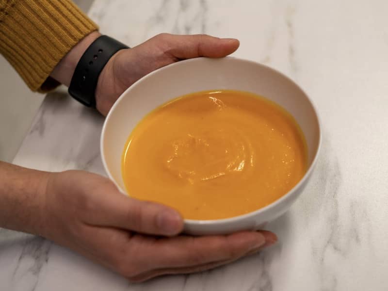 4 Ingredient Potato Soup: Easy Recipe in 25 Minutes!