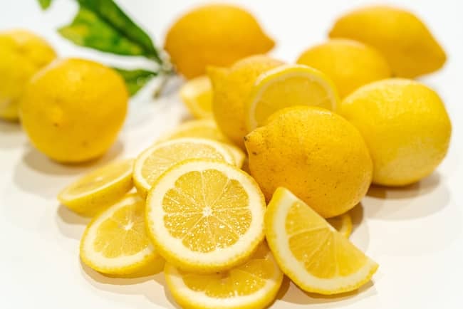 Storing lemon juice