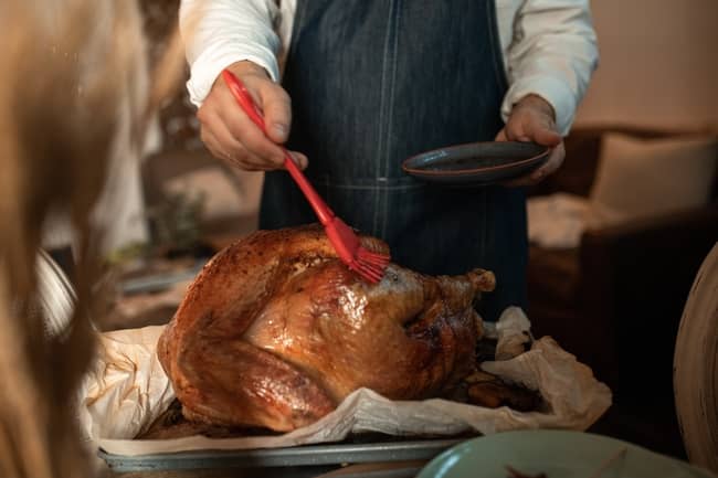 How long does it take to cook a Turkey at 325 degrees