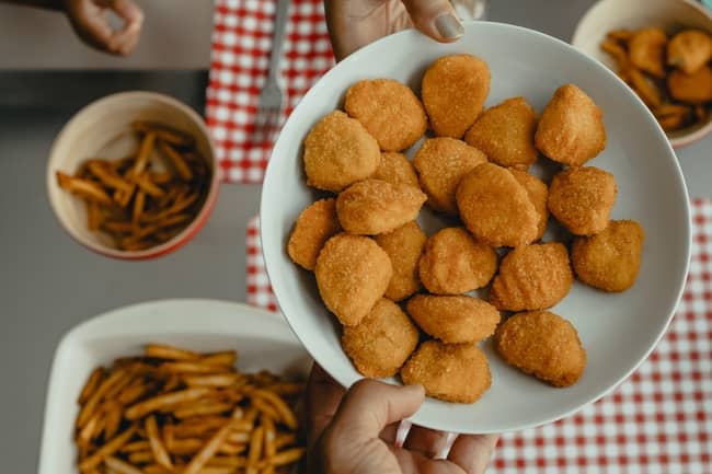 Chicken nuggets in Air Fryer cooking time and temperature