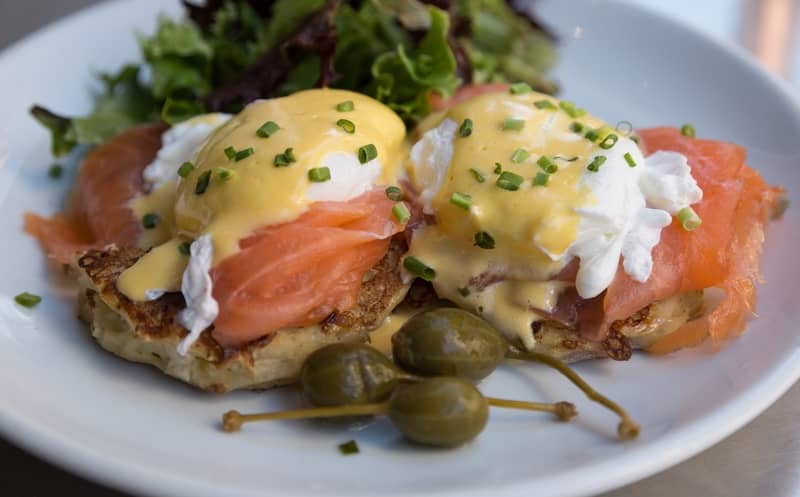 17 Best Sauces for Salmon: baked, burgers, and grilled