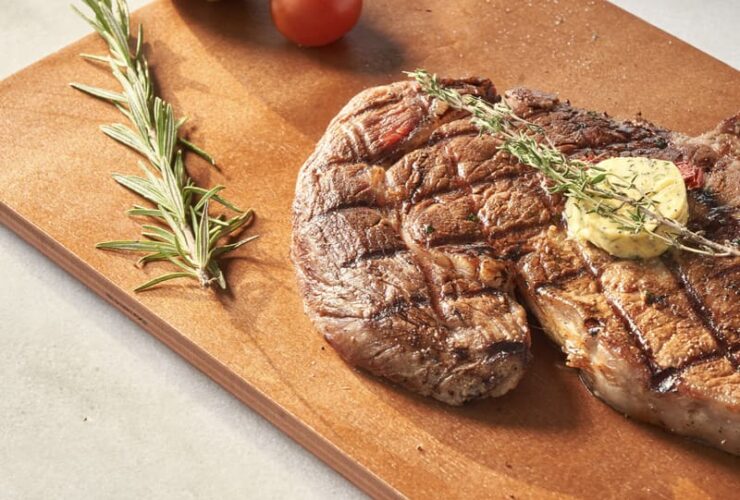 The Best Temperature to Cook Steaks on Pellet Grills
