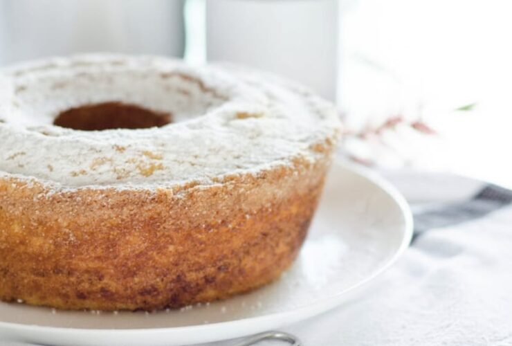 Maggiano's Butter Cake Recipe: Easy & Delicious!