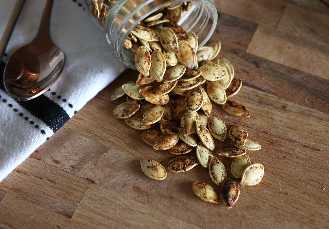 How Long to Bake Pumpkin Seeds at 350ºF? Recipe!