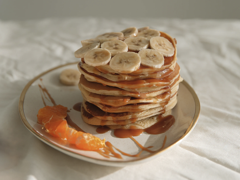 Low Carb Banana Pancakes (Easy Keto Recipe)