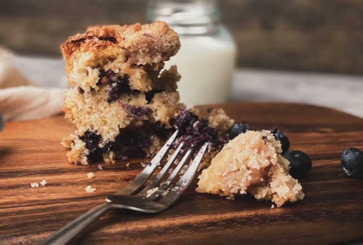 Paula Deen Blueberry Cobbler Recipe (Quick & Easy)