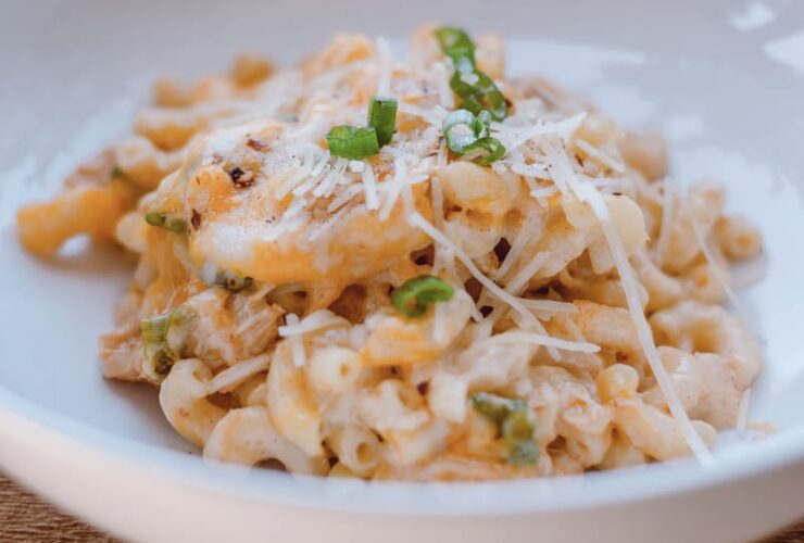 Crockpot Mac and Cheese with Velveeta (Pioneer Woman)
