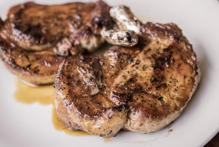 How Long to Bake Bone-In Pork Chops at 400? Recipe!