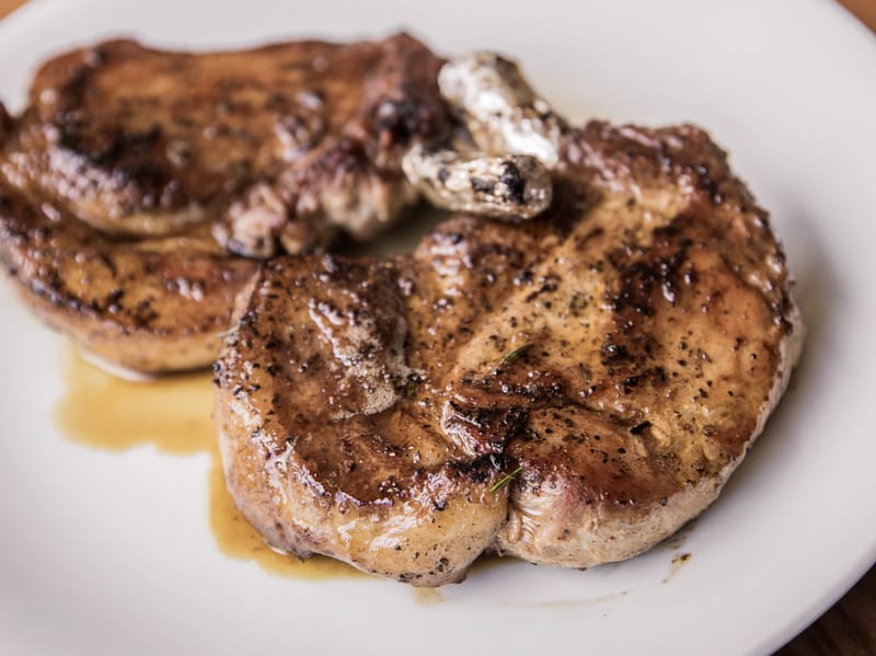 How Long to Bake Bone-In Pork Chops at 400? Recipe!