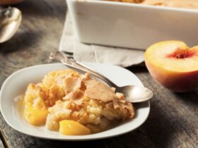 Pioneer Woman Peach Cobbler ( with canned peaches)