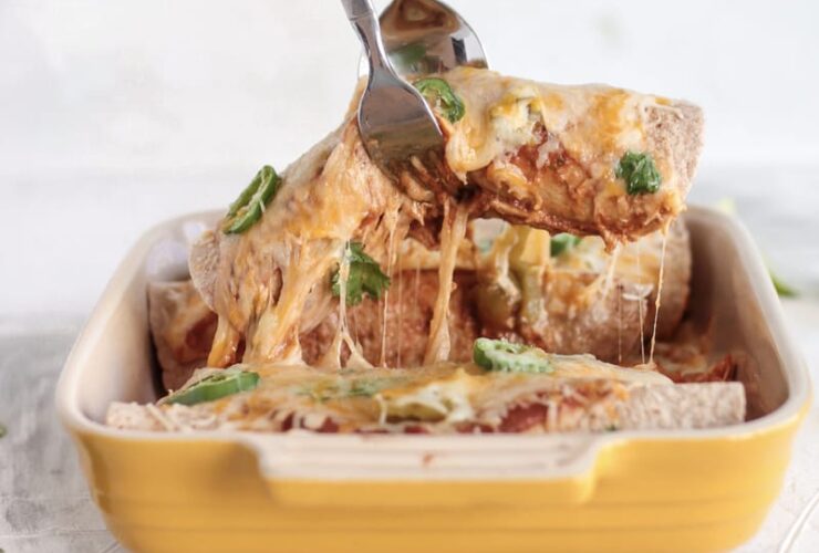 Pioneer Woman Chicken Enchiladas (With Sour Cream)