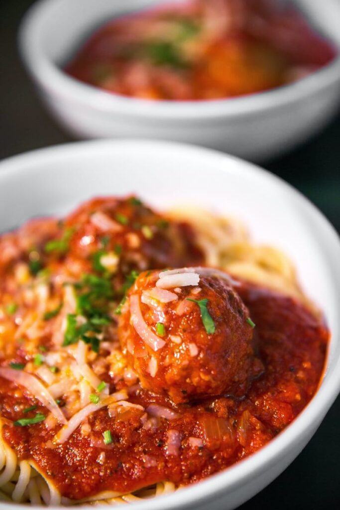 Ready-to-eat meatballs