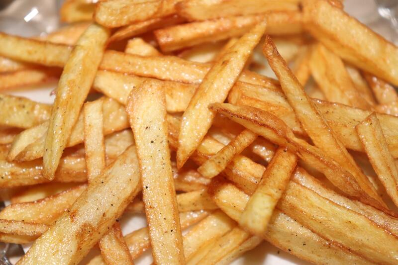 How Long to Bake Fries at 400ºF? Quick Recipe