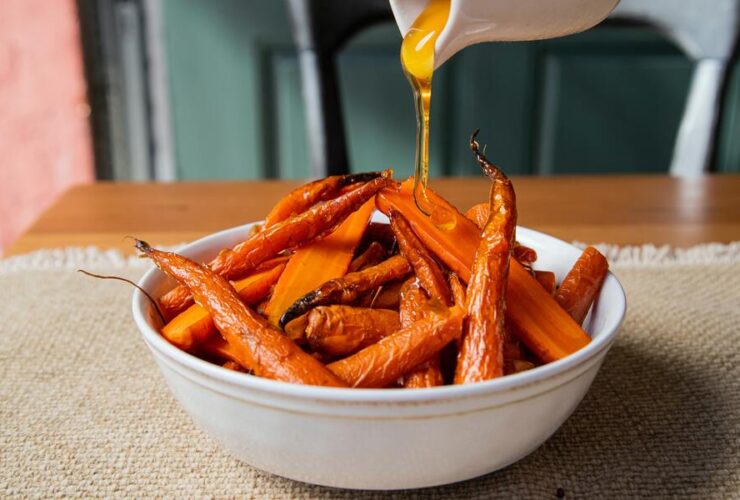 How Long to Roast Carrots at 350ºF & 375ºF? Recipe!