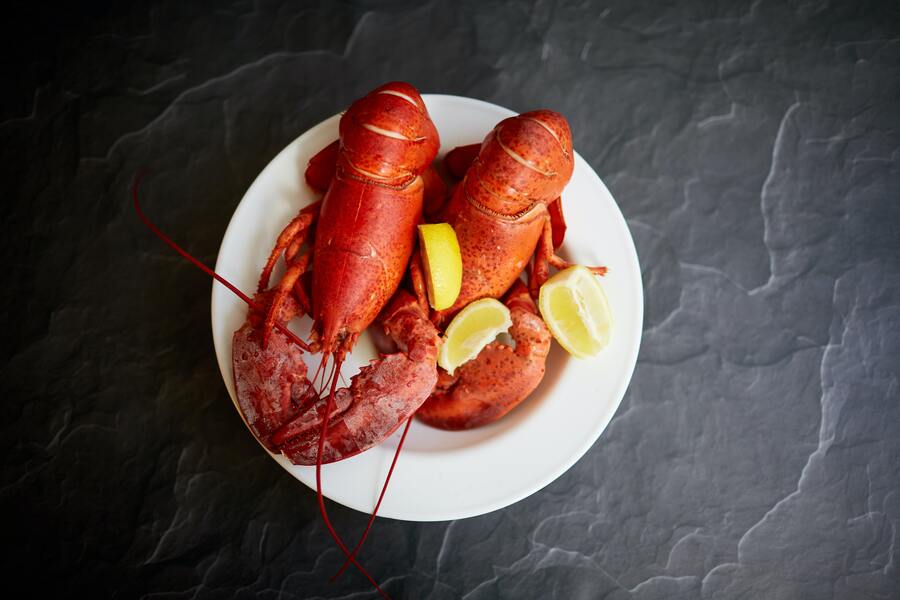 How long to bake lobster tails at 400ºF