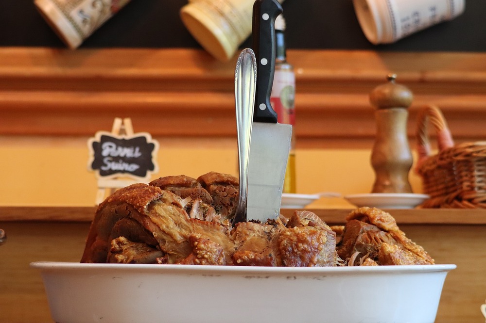 How Long to Cook Pernil per Pound? Cooking Time