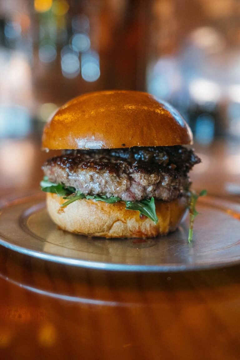 How Long to Cook Burgers in Oven at 350ºF? Recipe HotSalty