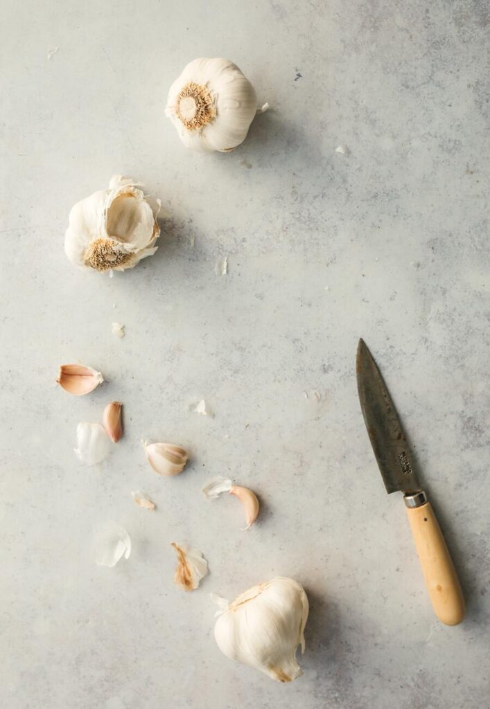 Chopped garlic