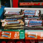 Does Snickers Have Peanuts and Nuts? Ingredients List