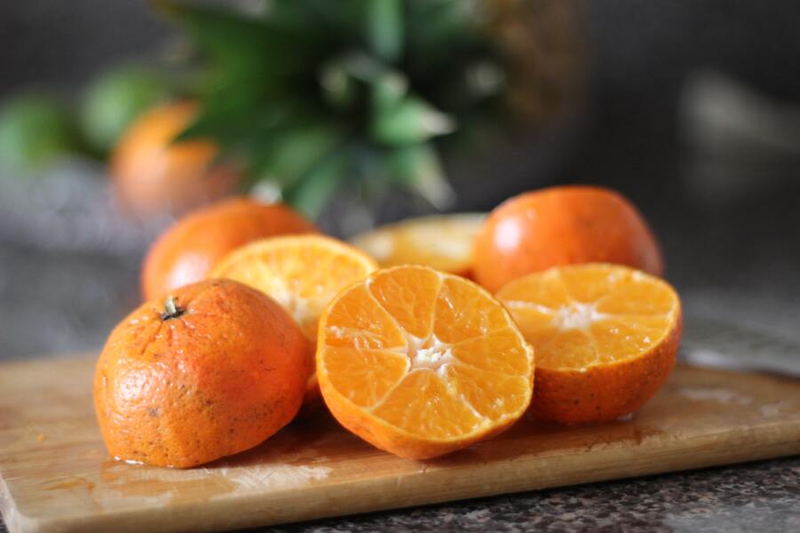 Sliced oranges