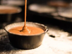 Starbucks Dark Caramel Sauce Recipe: Quick & Easy