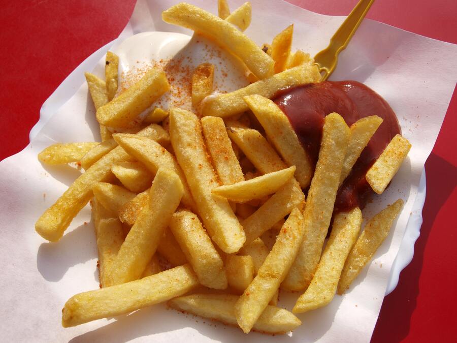 French fries with seasoning
