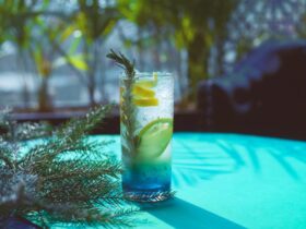 Blue Starbucks Drink Secret Recipe (Refresher)