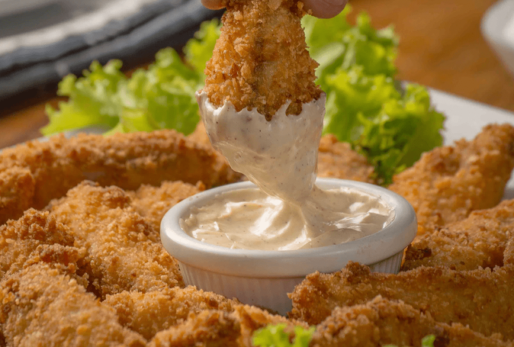 Daytona Beach Sauce: Hooters Copycat Recipe