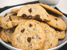 The Worst Chocolate Chip Cookies Recipe (Easy)