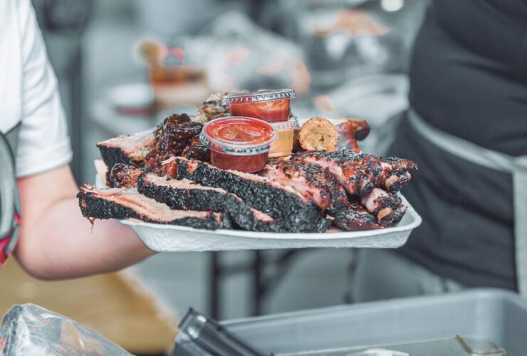 How Long To Smoke A Brisket At 225ºF? Temperature Per Pound